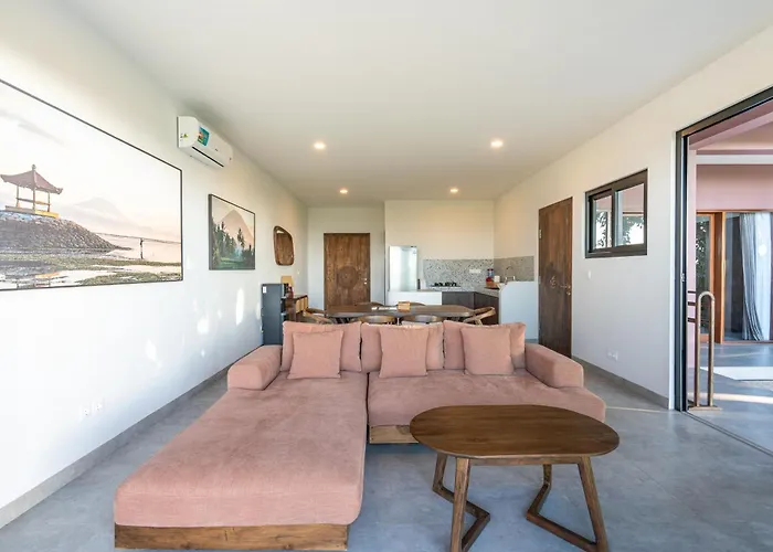 بيت للعطل Casa Om, Peaceful 2br Villa, Private Pool, Garden, Sea View نوسا بينيدا
